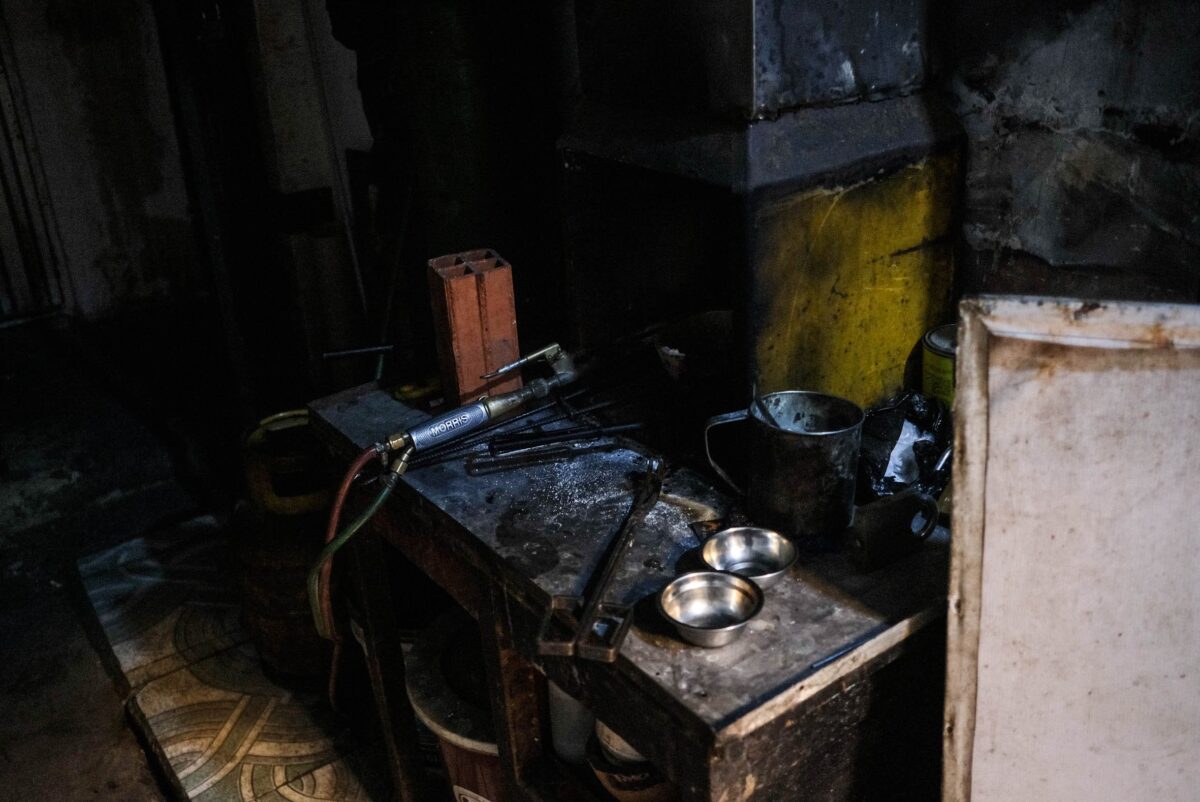 One of the smelting ovens used in La Paz